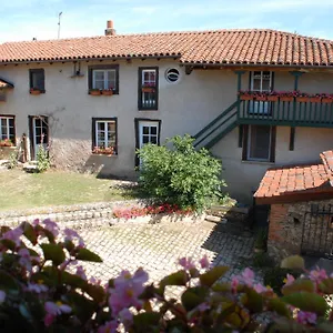 Chez Jacotte Et Elia Saint-Galmier